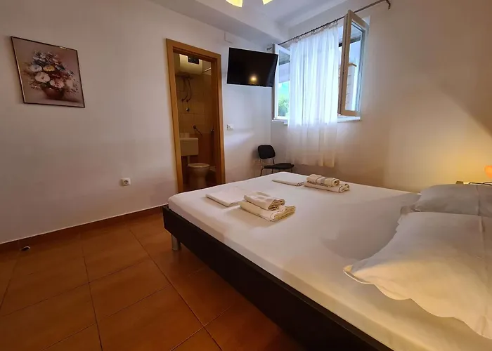 Spectrum * Μακάρσκα