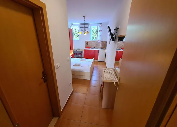 Spectrum Μακάρσκα