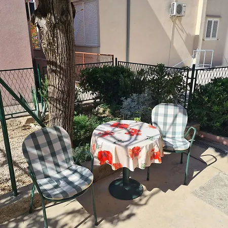 Apartment Spectrum *