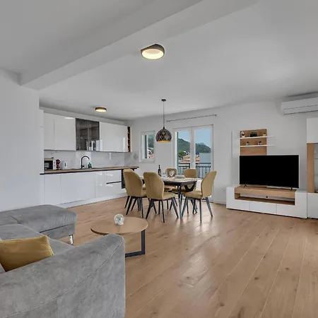 Apartament Spectrum Makarska