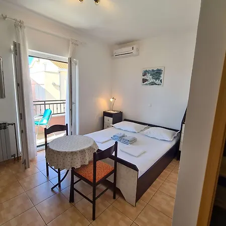 Spectrum Μακάρσκα